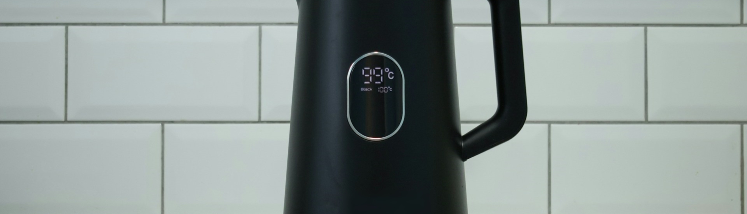 Czajnik elektryczny z regulacją temperatury i dlaczego warto dopłacić Czajnik elektryczny z regulacją temperatury i dlaczego warto dopłacić?